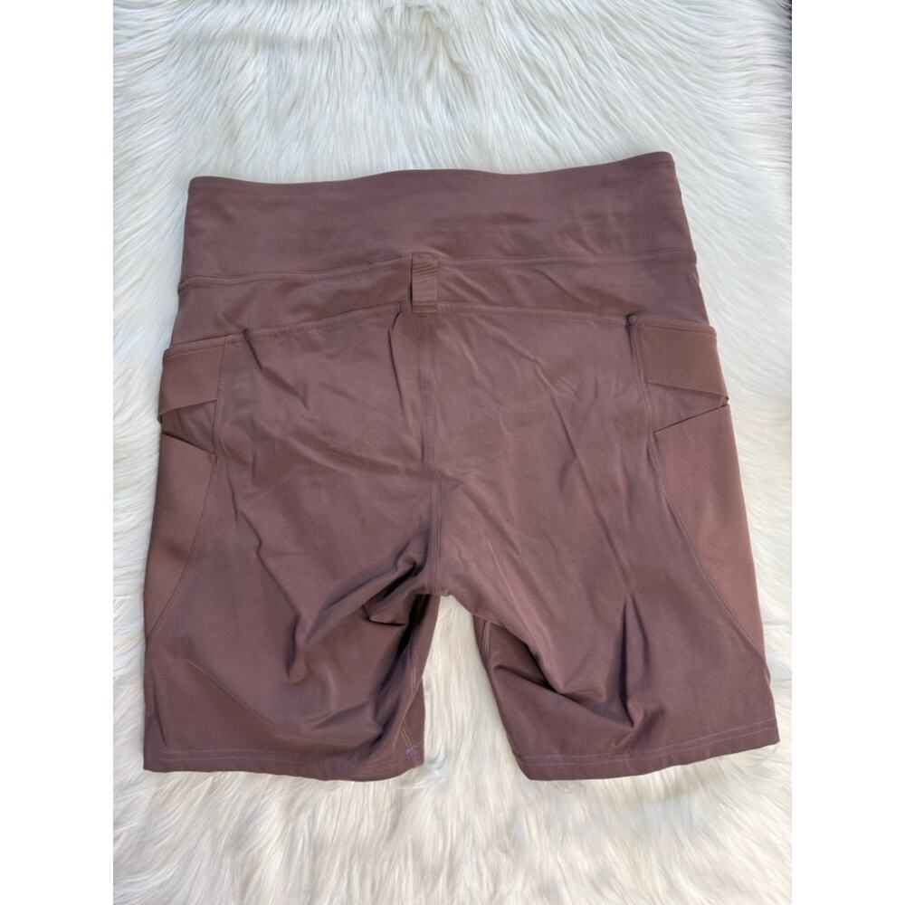 Lululemon Super High Rise Dark Oxide Hiking Shorts - Picture 6 of 7